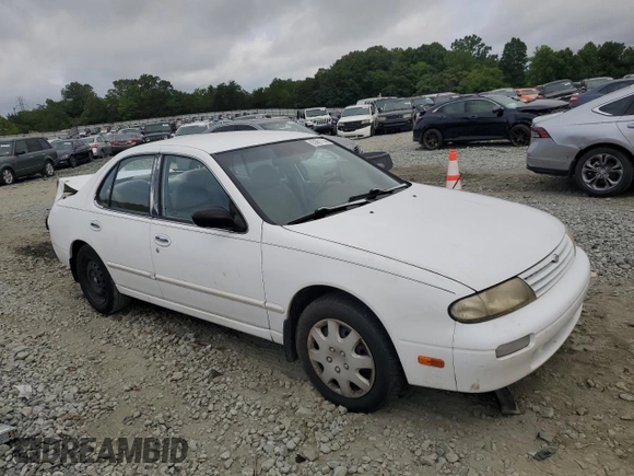 1997 Nissan Altima XE with VIN 1N4BU31D7VC117019, listed as a Copart auction lot 63961254 with 224,947 mi miles and Salvage Title. Bid and sale history available at carsss.com. Image 4.