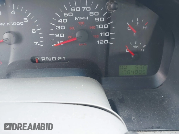 2005 Ford F-150 STX with VIN 1FTRX12W65NA60997, listed as a IAAI auction lot 41836976 with 170,400 mi miles. Bid and sale history available at carsss.com. Image 7.