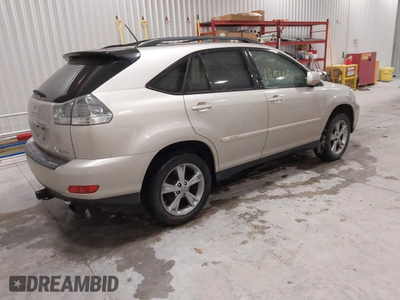 2007 Lexus RX 400h with VIN JTJGW31U272004112, listed as a IAAI auction lot 41193651 with 179,731 mi miles and . Bid and sale history available at DreamBid. Image 4.