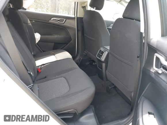 2024 Kia Sportage LX with VIN KNDPUCDF5R7273538, listed as a IAAI auction lot 41944255 with 4,617 mi miles and . Bid and sale history available at DreamBid. Image 8.