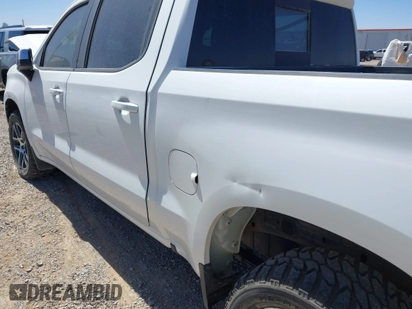 2020 Chevrolet Silverado 1500 LT with VIN 3GCPWCED6LG191059, listed as a IAAI auction lot 40680805 with 1 mi miles. Bid and sale history available at carsss.com. Image 18.