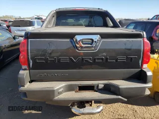 2005 Chevrolet Avalanche Z71 with VIN 3GNEK12Z95G259260, listed as a Copart auction lot 75744534 with 199,811 mi miles and Salvage Title. Bid and sale history available at DreamBid. Image 6.