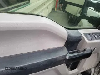 2019 Ford F-250 XL with VIN 1FT7X2B64KEG11615, listed as a IAAI auction lot 42282396 with 128,860 mi miles and . Bid and sale history available at DreamBid. Image 23.
