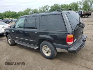 2000 Ford Explorer XLT with VIN 1FMZU83P2YZC66819, listed as a Copart auction lot 59684405 with 298,179 mi miles and Salvage title. Bid and sale history available at DreamBid. Image 2.