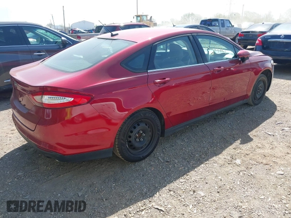 2013 Ford Fusion S with VIN 3FA6P0G77DR162972, listed as a IAAI auction lot 42144921 with 130,441 mi miles. Bid and sale history available at carsss.com. Image 4.