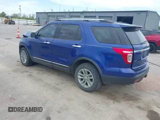 2013 Ford Explorer XLT z VIN 1FM5K7D85DGA53956, wystawiony jako IAAI lot #42151021 z przebiegiem 219 261 mil mil oraz . Historia ofert i sprzedaży dostępna na DreamBid. Obrazek 3.