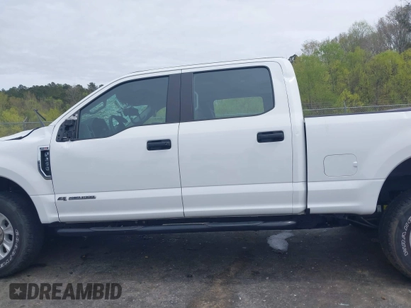 2022 Ford F-250 XL z VIN 1FT7W2BT3NEC98831, wystawiony jako IAAI lot #41851281 z przebiegiem 24 876 mil mil oraz . Historia ofert i sprzedaży dostępna na DreamBid. Obrazek 14.
