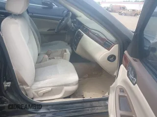 2008 Chevrolet Impala LS z VIN 2G1WB58K681216564, wystawiony jako IAAI lot #42288699 z przebiegiem 34 973 mil mil oraz . Historia ofert i sprzedaży dostępna na DreamBid. Obrazek 5.