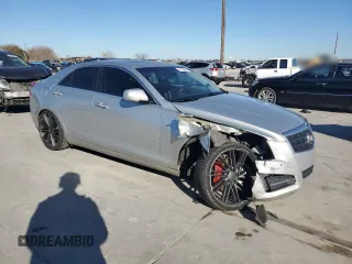 2013 Cadillac ATS Performance z VIN 1G6AC5S3XD0120025, wystawiony jako Copart lot #84156584 z przebiegiem 124 592 mil mil oraz Szkody całkowita. Historia ofert i sprzedaży dostępna na DreamBid. Obrazek 4.