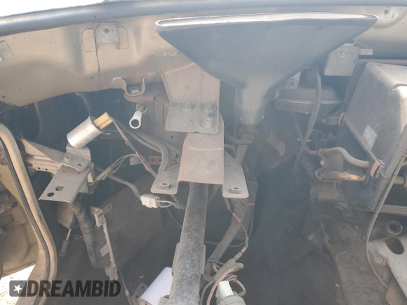 1978 Datsun 280ZX z VIN HLS30441025, wystawiony jako Copart lot #59399775 z przebiegiem Nie podano mil oraz Czysty tytuł • Clean title. Historia ofert i sprzedaży dostępna na DreamBid. Obrazek 9.