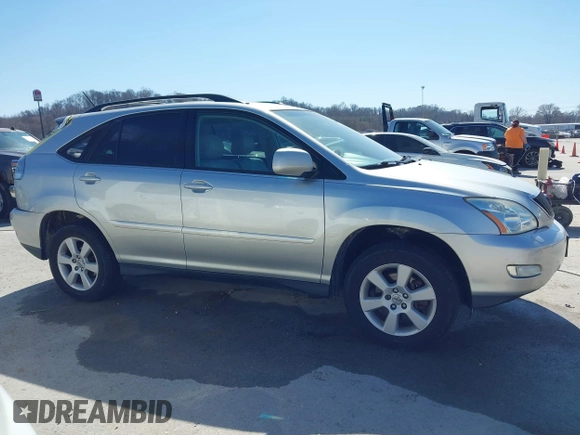 2004 Lexus RX 330 z VIN 2T2HA31U44C030189, wystawiony jako IAAI lot #41734673 z przebiegiem 177 525 mil mil oraz . Historia ofert i sprzedaży dostępna na DreamBid. Obrazek 13.