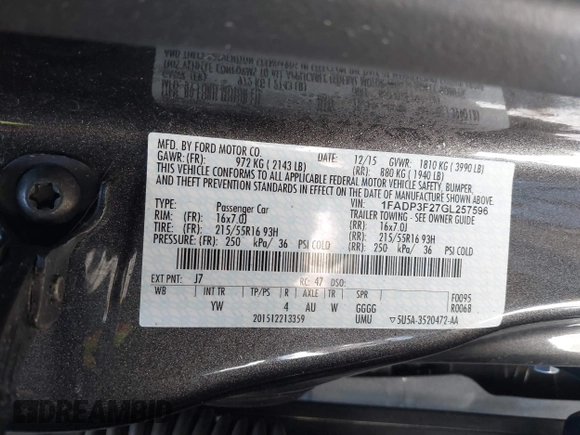2016 Ford Focus SE with VIN 1FADP3F27GL257596, listed as a IAAI auction lot 41619509 with 75,606 mi miles. Bid and sale history available at carsss.com. Image 9.