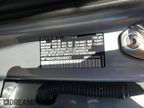 2025 Porsche Cayenne with VIN WP1BA2AY2SDA30021, listed as a Copart auction lot 61084695 with Not provided miles and Salvage title. Bid and sale history available at DreamBid. Image 13.