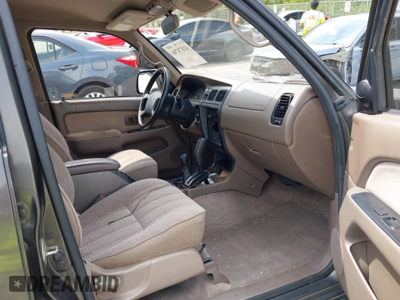 1998 Toyota 4Runner SR5 with VIN JT3HN86R8W0189079, listed as a IAAI auction lot 41878706 with 334,962 mi miles and . Bid and sale history available at DreamBid. Image 5.