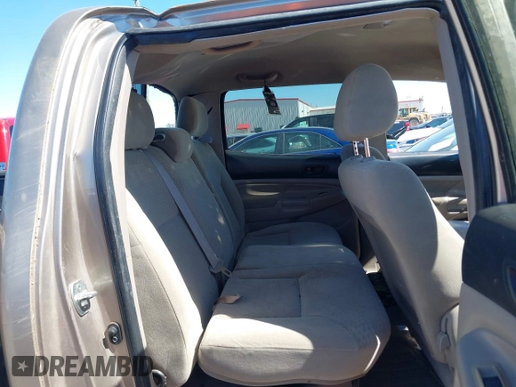 2008 Toyota Tacoma PreRunner with VIN 5TEJU62N18Z500684, listed as a IAAI auction lot 41681031 with 1 mi miles. Bid and sale history available at carsss.com. Image 8.