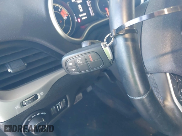 2018 Jeep Cherokee Latitude Plus with VIN 1C4PJMLB0JD512965, listed as a IAAI auction lot 42578881 with 48,290 mi miles and . Bid and sale history available at DreamBid. Image 11.