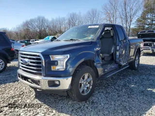 2017 Ford F-150 XL with VIN 1FTFX1EFXHFB12886, listed as a Copart auction lot 45378415 with 101,652 mi miles and Salvage Title. Bid and sale history available at carsss.com. Image 1.
