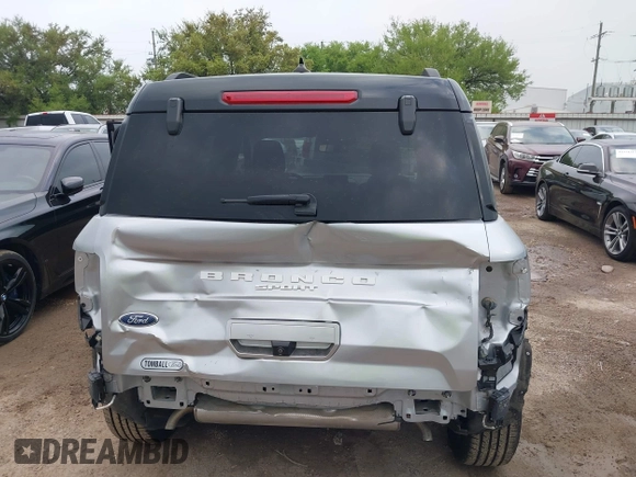 2021 Ford Bronco Sport Outer Banks z VIN 3FMCR9C67MRA94581, wystawiony jako IAAI lot #41905973 z przebiegiem 35 021 mil mil oraz . Historia ofert i sprzedaży dostępna na DreamBid. Obrazek 17.