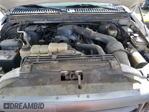 1999 Ford Super Duty F-250 XL with VIN 1FTNF20L0XEE66230, listed as a Copart auction lot 43586355 with 183,821 mi miles and Salvage Title. Bid and sale history available at carsss.com. Image 11.