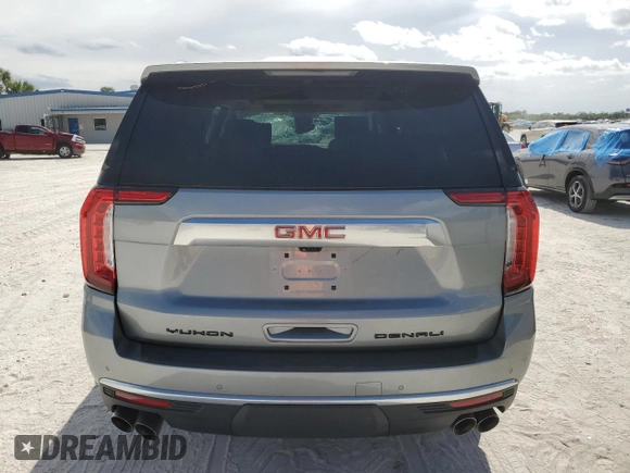 2024 GMC Yukon XL Denali with VIN 1GKS2JKL4RR226295, listed as a Copart auction lot 76113274 with 6,676 mi miles and Salvage Title. Bid and sale history available at carsss.com. Image 6.