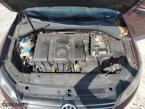 2014 Volkswagen Passat SE with VIN 1VWBP7A31EC005846, listed as a Copart auction lot 47984135 with 169,256 mi miles and Salvage Title. Bid and sale history available at carsss.com. Image 12.