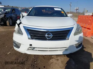2015 Nissan Altima SL with VIN 1N4AL3AP1FN896450, listed as a IAAI auction lot 41625031 with 154,322 mi miles and . Bid and sale history available at DreamBid. Image 12.