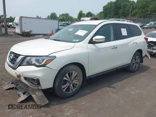 2019 Nissan Pathfinder SV z VIN 5N1DR2MM5KC615110, wystawiony jako IAAI lot #42399030 z przebiegiem 129 844 mil mil oraz . Historia ofert i sprzedaży dostępna na DreamBid. Obrazek 18.
