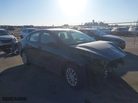 2024 Kia Forte LXS with VIN 3KPF24AD5RE753136, listed as a IAAI auction lot 41473172 with 20,459 mi miles. Bid and sale history available at carsss.com. Image 1.