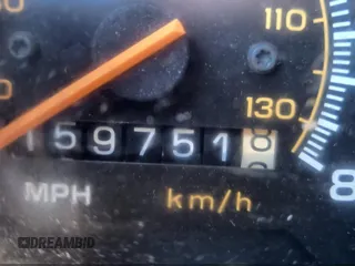 1994 GMC Rally z VIN 1GJGG39K6RF527981, wystawiony jako IAAI lot #41851882 z przebiegiem 159 751 mil mil oraz . Historia ofert i sprzedaży dostępna na DreamBid. Obrazek 6.