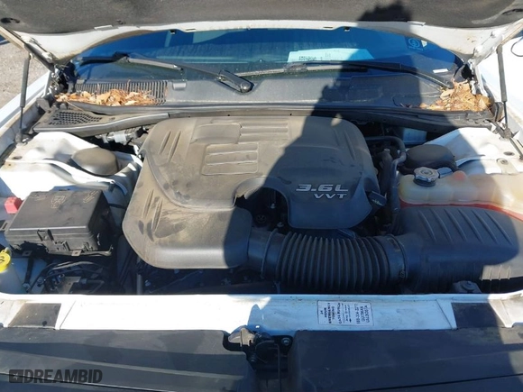 2019 Dodge Challenger SXT with VIN 2C3CDZAG8KH620552, listed as a IAAI auction lot 41795584 with 93,829 mi miles. Bid and sale history available at carsss.com. Image 10.