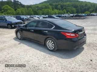2017 Nissan Altima S z VIN 1N4AL3AP2HN361548, wystawiony jako Copart lot #58296645 z przebiegiem 121 834 mil mil oraz Szkoda całkowita • Salvage title. Historia ofert i sprzedaży dostępna na DreamBid. Obrazek 2.