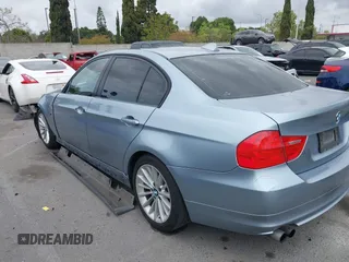 2010 BMW 3 Series 328i with VIN WBAPH5G58ANM35713, listed as a IAAI auction lot 42063163 with 200,472 mi miles and . Bid and sale history available at DreamBid. Image 15.