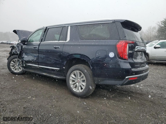 2024 GMC Yukon XL SLT with VIN 1GKS2GKD6RR275056, listed as a Copart auction lot 82178774 with 3,085 mi miles and Salvage Title. Bid and sale history available at carsss.com. Image 2.