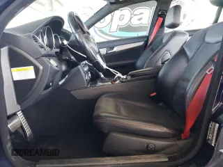 2013 Mercedes-Benz C 250 Sport с VIN WDDGF4HB1DA751415, выставлен на аукционе Copart как лот 60833735 с пробегом Не указан миль и Списание • Salvage title. История ставок и продаж доступна на DreamBid. Изображение 7.