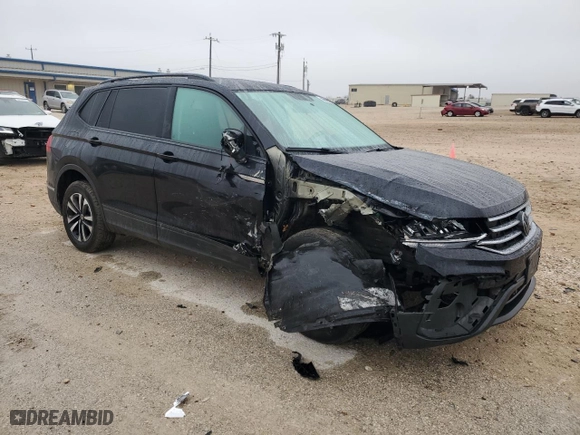 2022 Volkswagen Tiguan S with VIN 3VV1B7AX9NM034513, listed as a Copart auction lot 43019025 with 71,010 mi miles and Salvage Title. Bid and sale history available at carsss.com. Image 4.