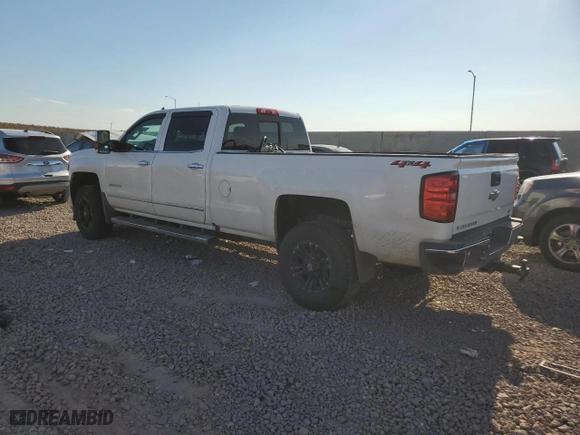 2018 Chevrolet Silverado 3500HD LTZ with VIN 1GC4K0CY6JF194092, listed as a Copart auction lot 70460254 with 152,235 mi miles and Salvage Title. Bid and sale history available at carsss.com. Image 2.