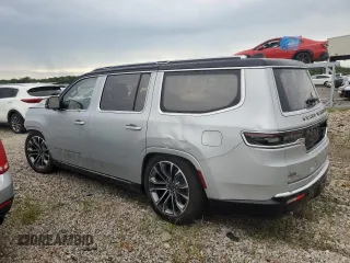 2023 Jeep Grand Wagoneer Series III with VIN 1C4SJVGP8PS514392, listed as a Copart auction lot 62769715 with 3,915 mi miles and Salvage title. Bid and sale history available at DreamBid. Image 2.