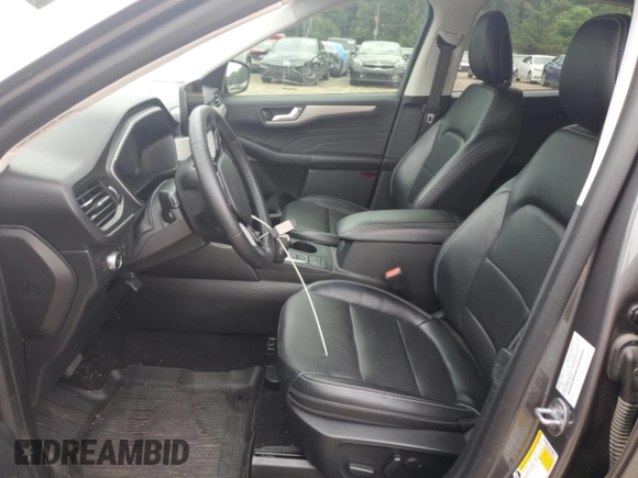 2021 Ford Escape SEL with VIN 1FMCU9H68MUB09069, listed as a Copart auction lot 58760215 with 27,694 mi miles and Salvage title. Bid and sale history available at DreamBid. Image 7.