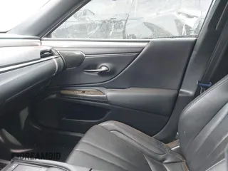 2019 Lexus ES 350 with VIN 58ABZ1B16KU001678, listed as a IAAI auction lot 41579443 with 146,789 mi miles and . Bid and sale history available at DreamBid. Image 5.