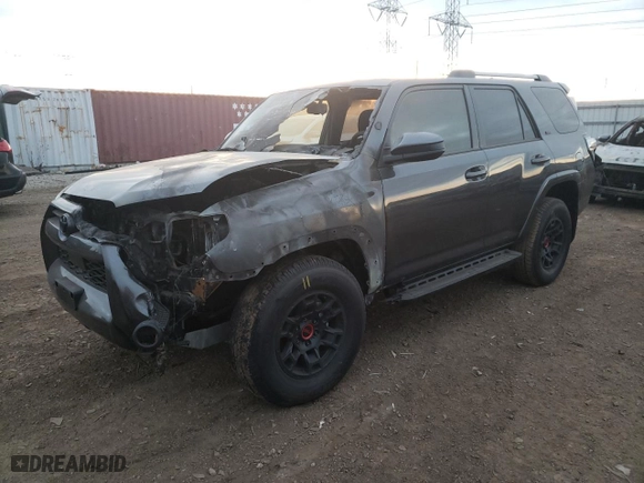 2022 Toyota 4Runner SR5 with VIN JTEEU5JR8N5273276, listed as a Copart auction lot 69159112 with 0 mi miles and Salvage Title. Bid and sale history available at carsss.com. Image 1.