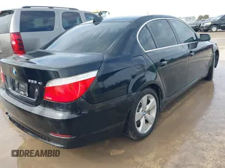 2008 BMW 5 Series 528xi with VIN WBANV13578CZ51419, listed as a IAAI auction lot 41265909 with 213,152 mi miles. Bid and sale history available at carsss.com. Image 4.