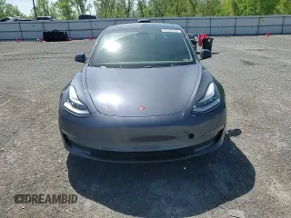 2020 Tesla Model 3 Performance z VIN 5YJ3E1EC1LF713406, wystawiony jako Copart lot #55252595 z przebiegiem 39 905 mil mil oraz Szkoda całkowita • Salvage title. Historia ofert i sprzedaży dostępna na DreamBid. Obrazek 13.