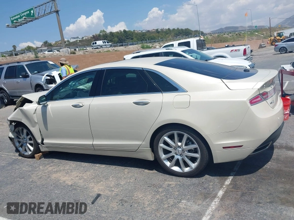 2016 Lincoln MKZ Hybrid with VIN 3LN6L2LU4GR611098, listed as a IAAI auction lot 42179675 with 45,289 mi miles and . Bid and sale history available at DreamBid. Image 13.