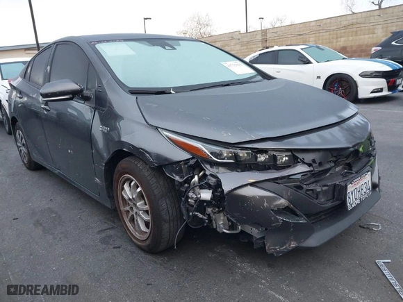 2022 Toyota Prius Prime LE with VIN JTDKAMFP4N3202105, listed as a IAAI auction lot 41751929 with 45,086 mi miles. Bid and sale history available at carsss.com. Image 1.