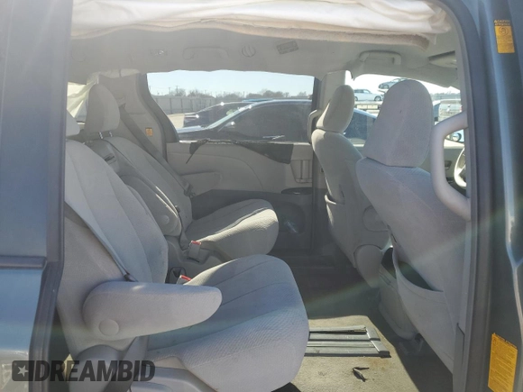 2013 Toyota Sienna LE AAS with VIN 5TDKK3DC1DS351138, listed as a Copart auction lot 46450155 with 130,465 mi miles and Clean Title. Bid and sale history available at DreamBid. Image 11.