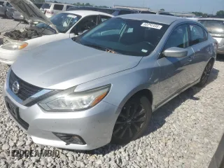 2017 Nissan Altima SV with VIN 1N4AL3AP4HC264668, listed as a Copart auction lot 60862495 with 89,509 mi miles and Salvage title. Bid and sale history available at DreamBid. Image 1.