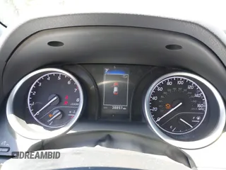 2023 Toyota Camry LE z VIN 4T1C11AK2PU120803, wystawiony jako IAAI lot #42060384 z przebiegiem 38 897 mil mil oraz . Historia ofert i sprzedaży dostępna na DreamBid. Obrazek 7.