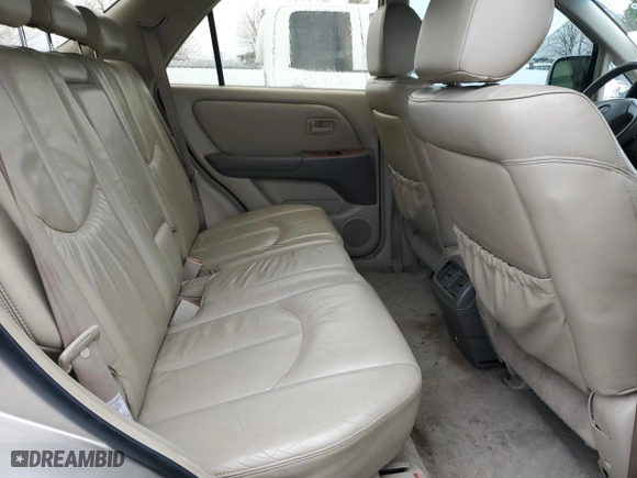 1999 Lexus RX 300 Luxury SUV with VIN JT6HF10U8X0077372, listed as a Copart auction lot 45701415 with 267,526 mi miles and Clean Title. Bid and sale history available at carsss.com. Image 11.