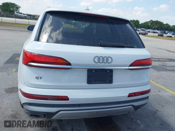 2025 Audi Q7 Premium Plus with VIN WA1LVBF70SD014968, listed as a IAAI auction lot 41787534 with 7,568 mi miles and . Bid and sale history available at DreamBid. Image 16.