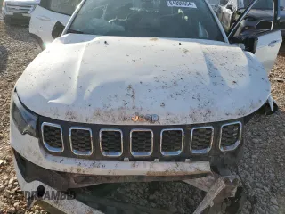 2024 Jeep Compass Latitude with VIN 3C4NJDBN0RT103387, listed as a Copart auction lot 84305554 with Not provided miles and Salvage title. Bid and sale history available at DreamBid. Image 12.